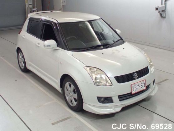 Suzuki Swift White Automatic